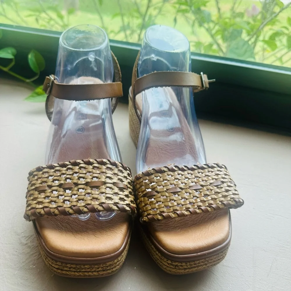 Payma Tan Woven Wedge Sandals Size Europe40/US 9-9.5